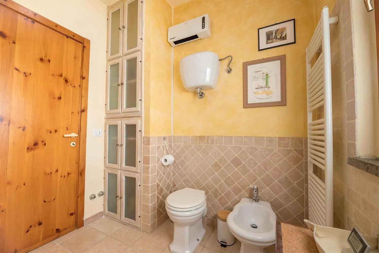 Shell Apartment - Spazioso Attico Con Wifi Gratuito E Posto Auto Perugia Italia