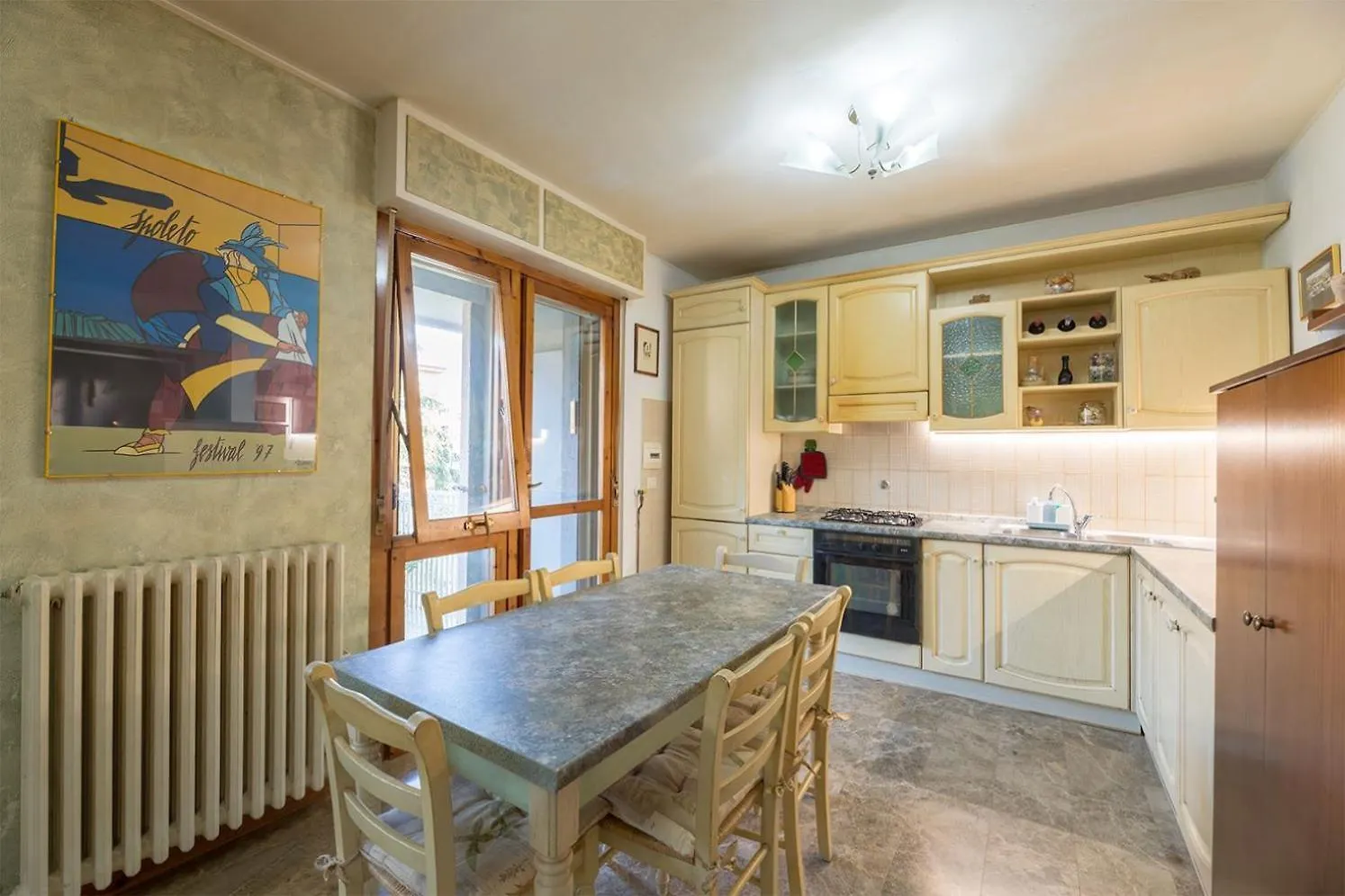 Shell Apartment - Spazioso Attico Con Wifi Gratuito E Posto Auto Perugia