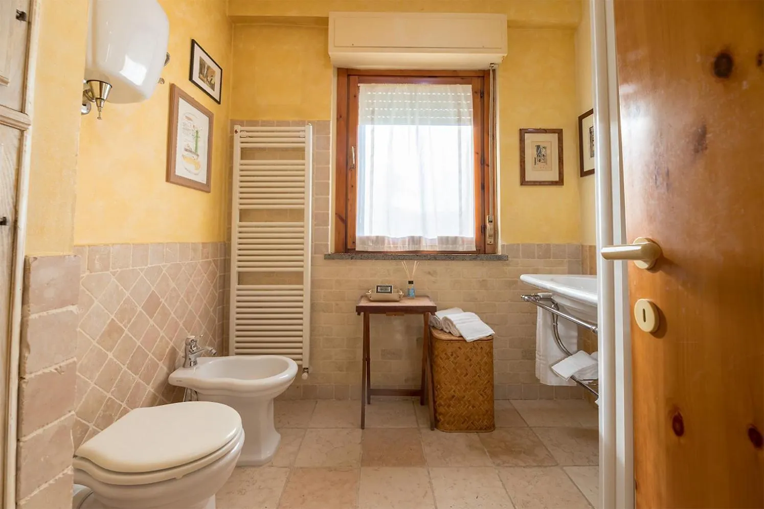 Shell Apartment - Spazioso Attico Con Wifi Gratuito E Posto Auto Perugia